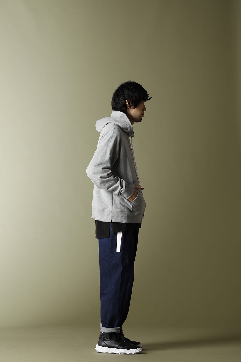 MmY embroideried hoodie Gray