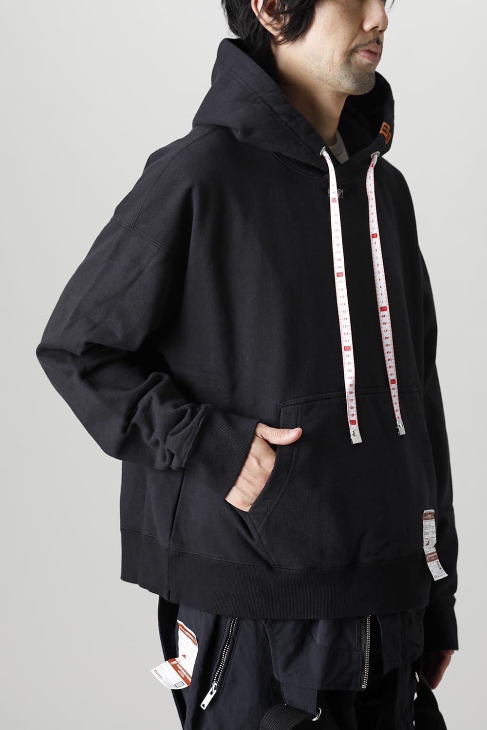 MmY embroideried hoodie Black