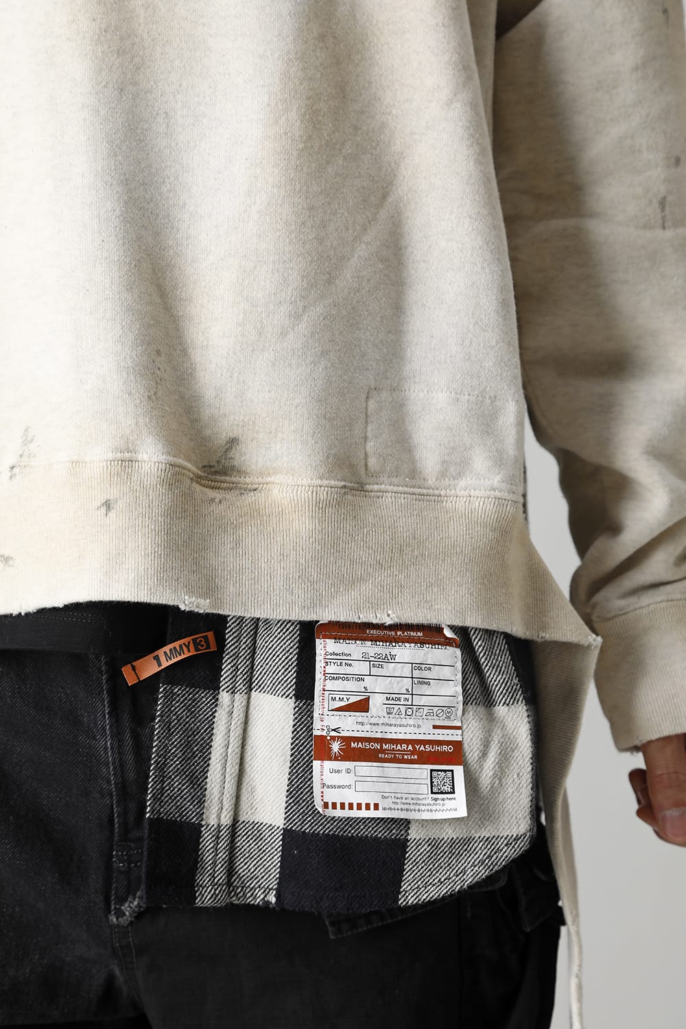 Shirt combined pullover White