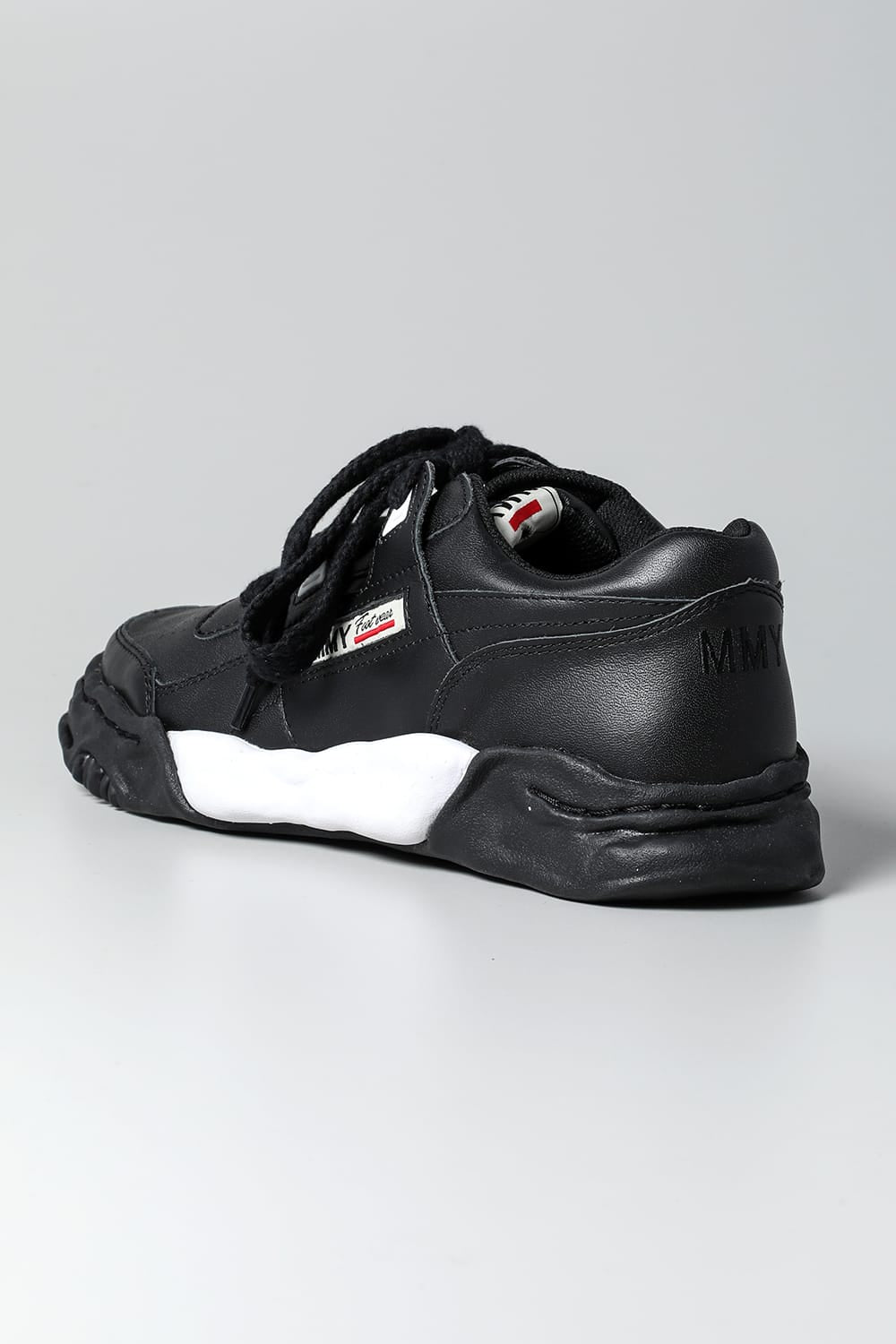 PARKER Original sole leather Low-Cut sneakers Black