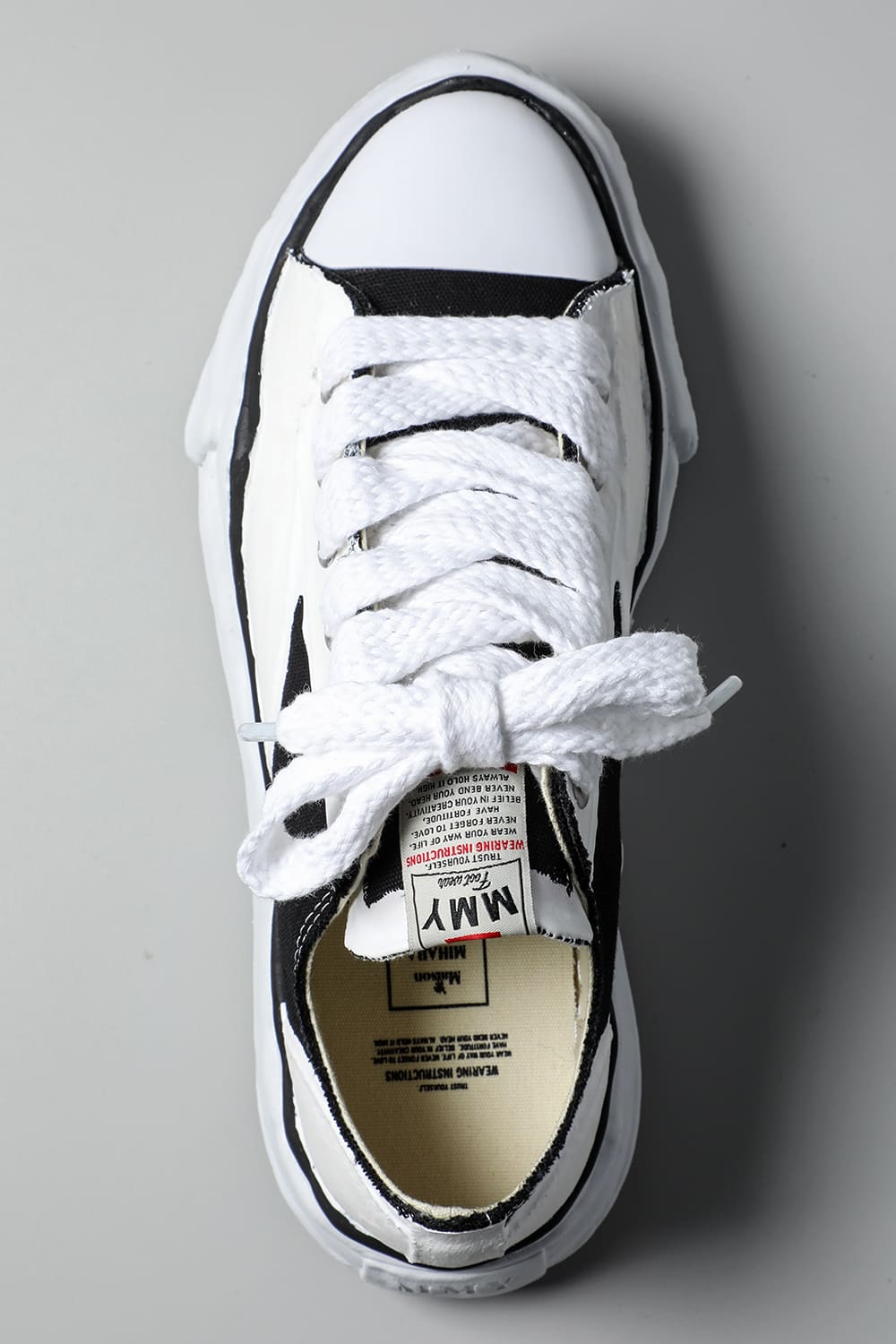 PETERSON Low Original sole rubber painted canvas Low-Top sneakers Black / White