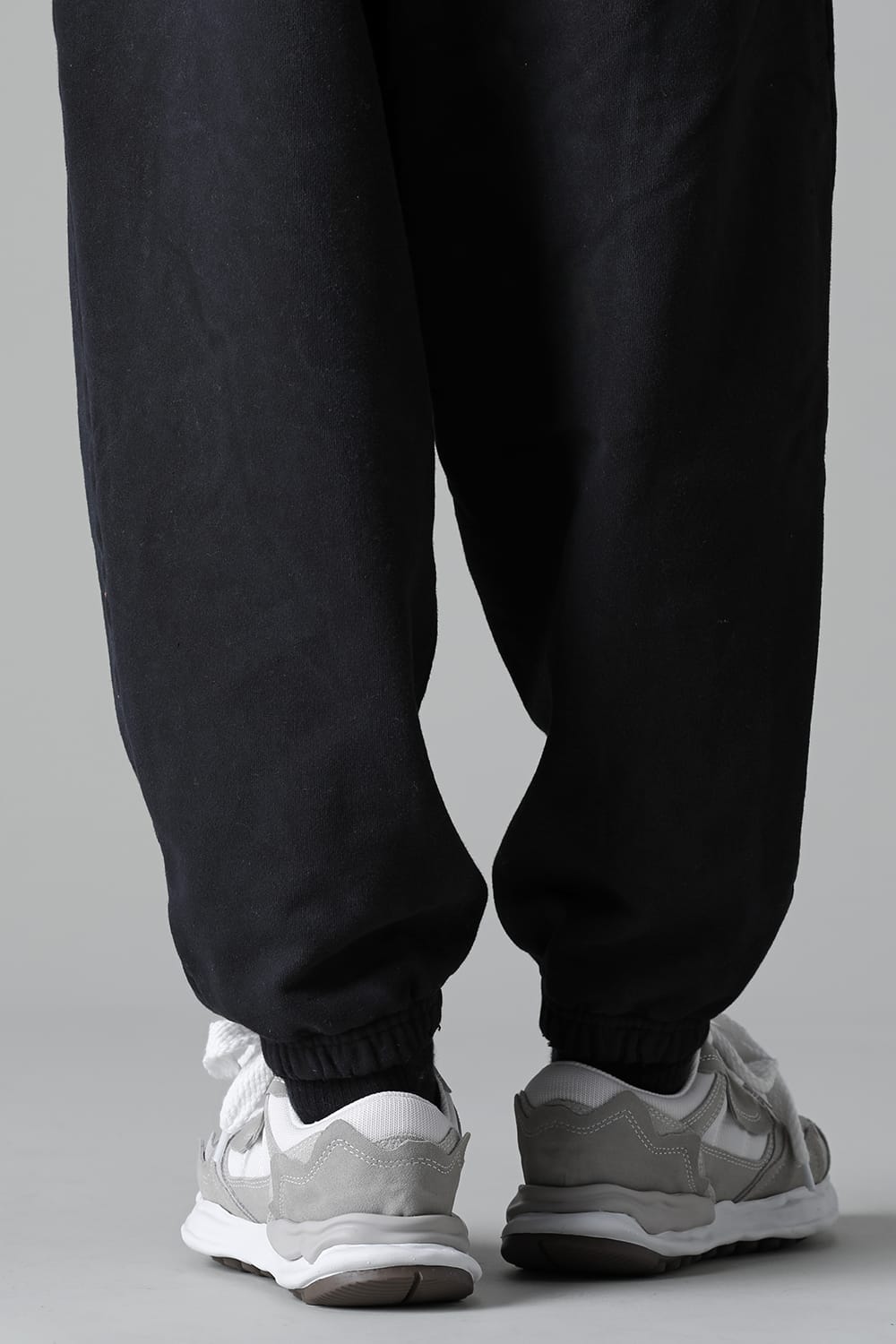 Original sole Broken detail Running sneakers White