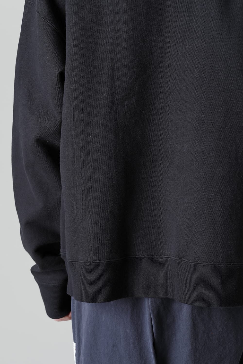 Embroideried hodie  Black