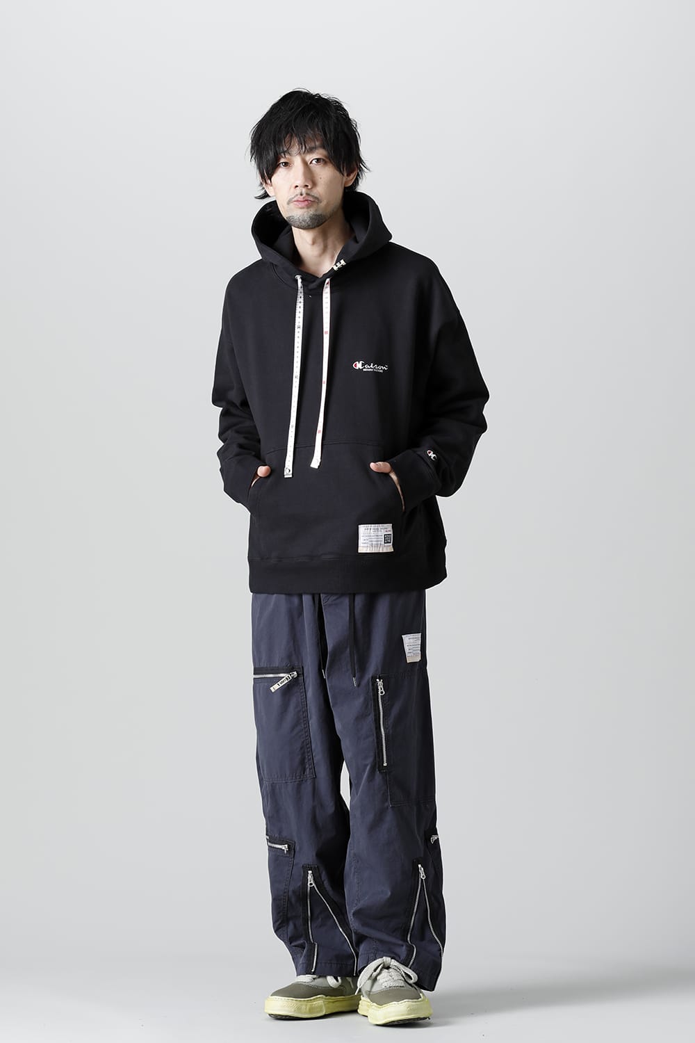 Embroideried hodie  Black