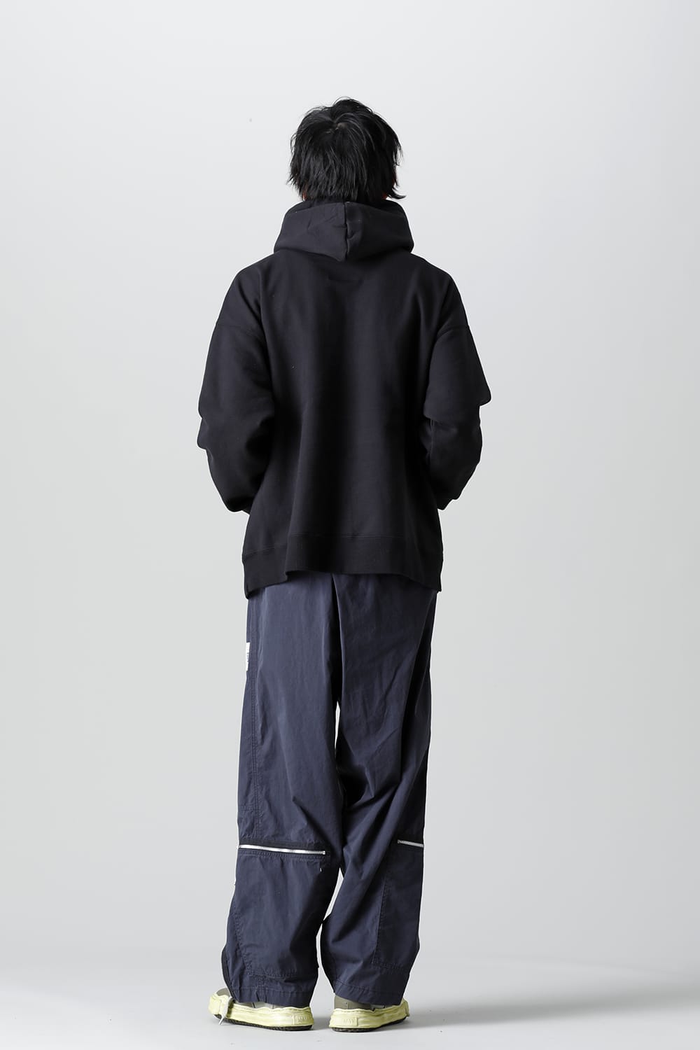 Embroideried hodie  Black