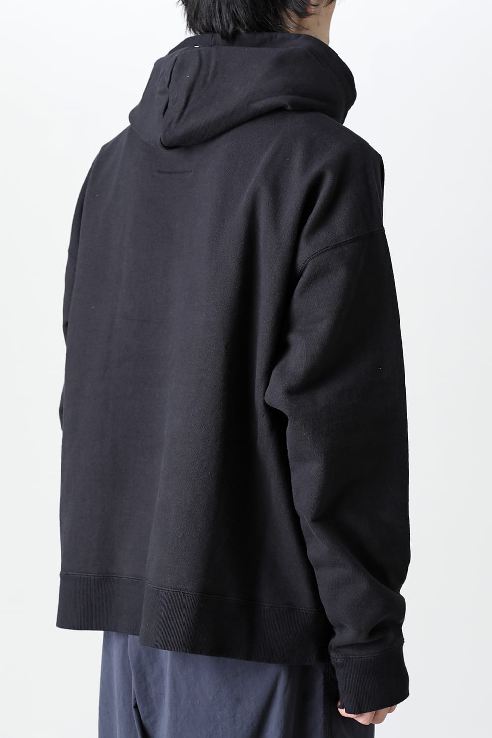 Embroideried hodie  Black