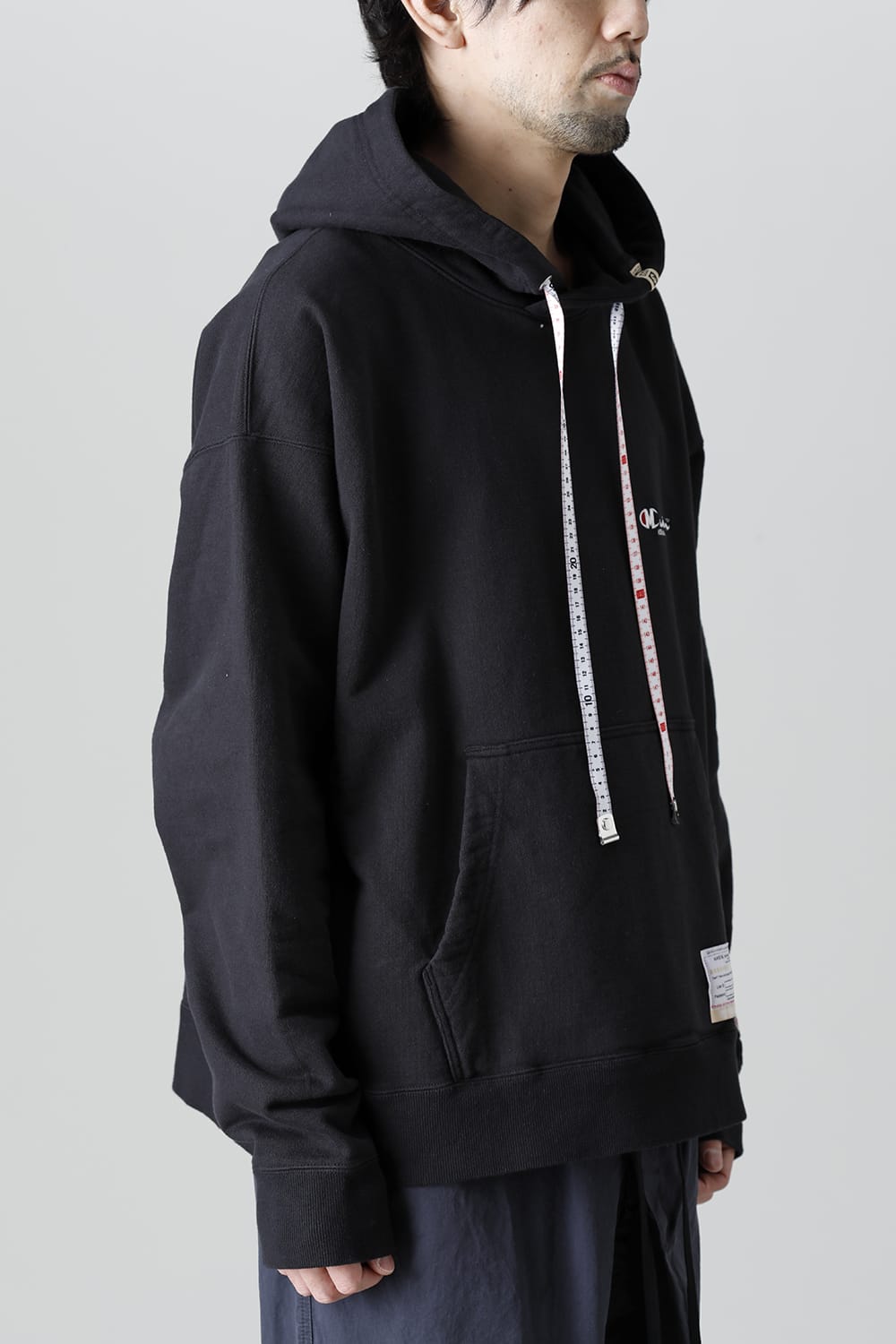 Embroideried hodie  Black
