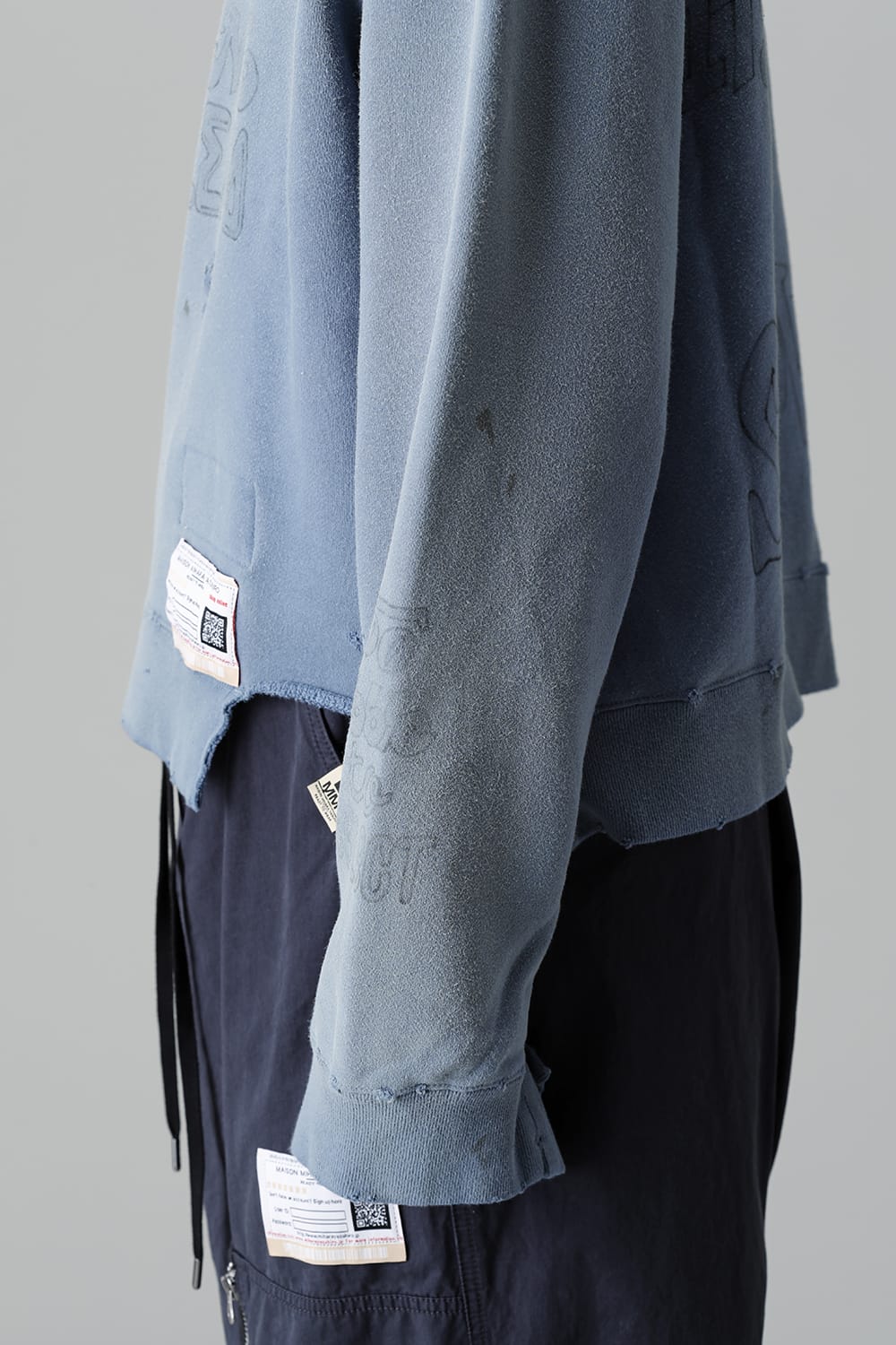 Distressed pullover Blue