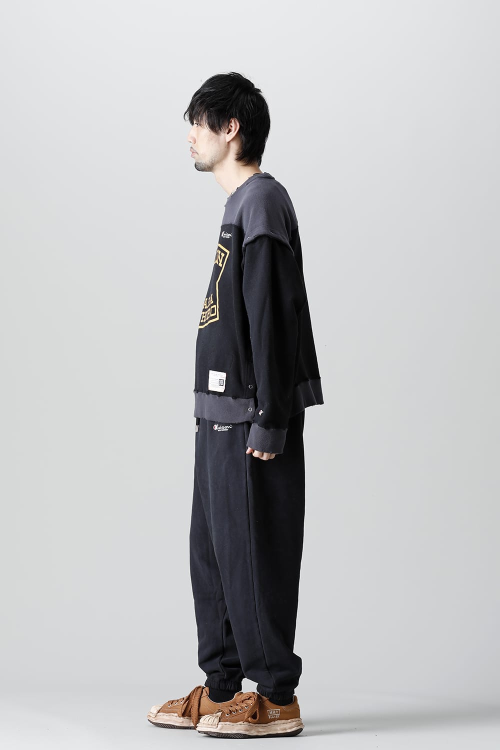 Removable pullover  Black