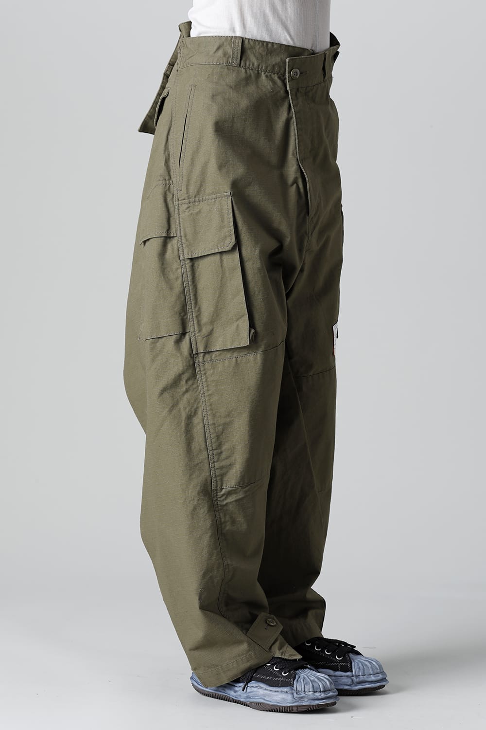 Slided Piece Cargo Pants