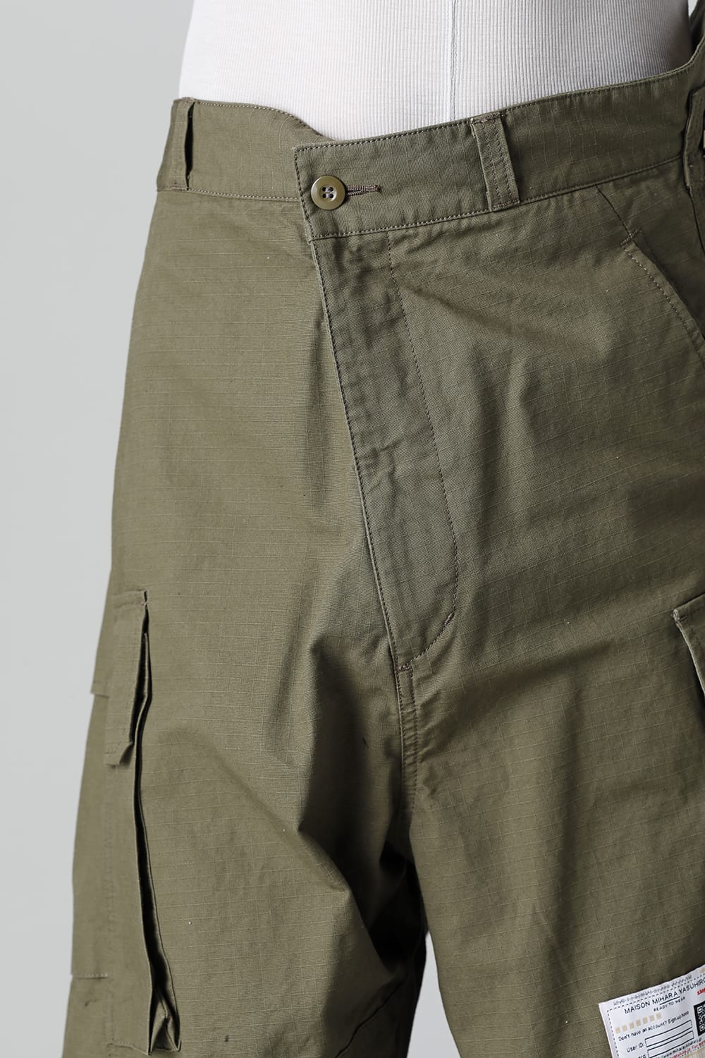 Slided Piece Cargo Pants