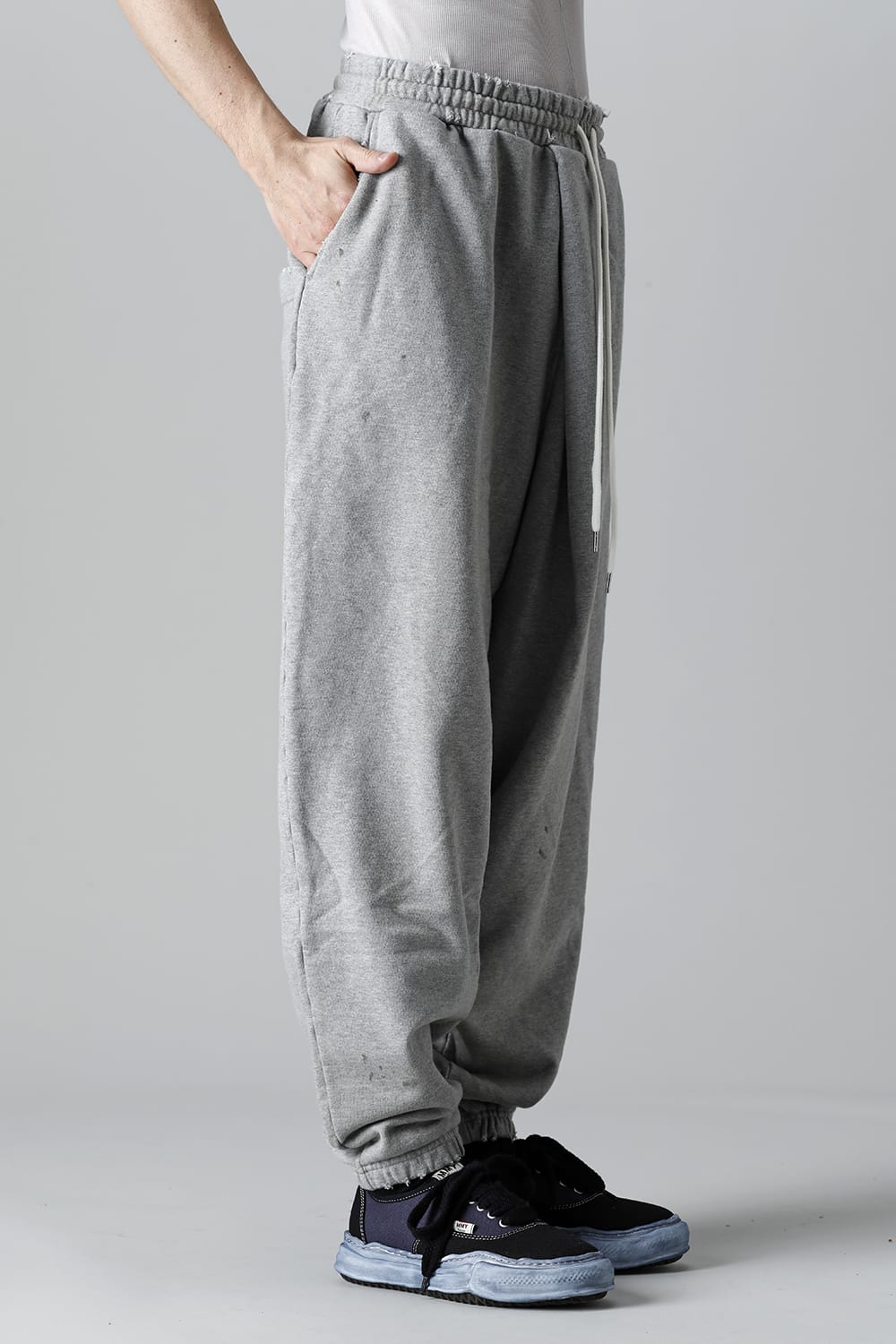 Twisted pants Gray