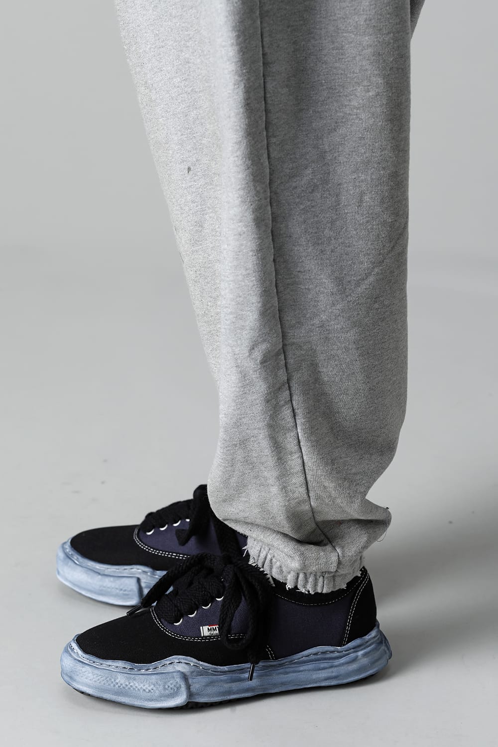 Twisted pants Gray