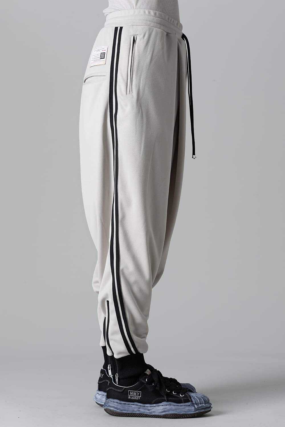 Twisted track pants