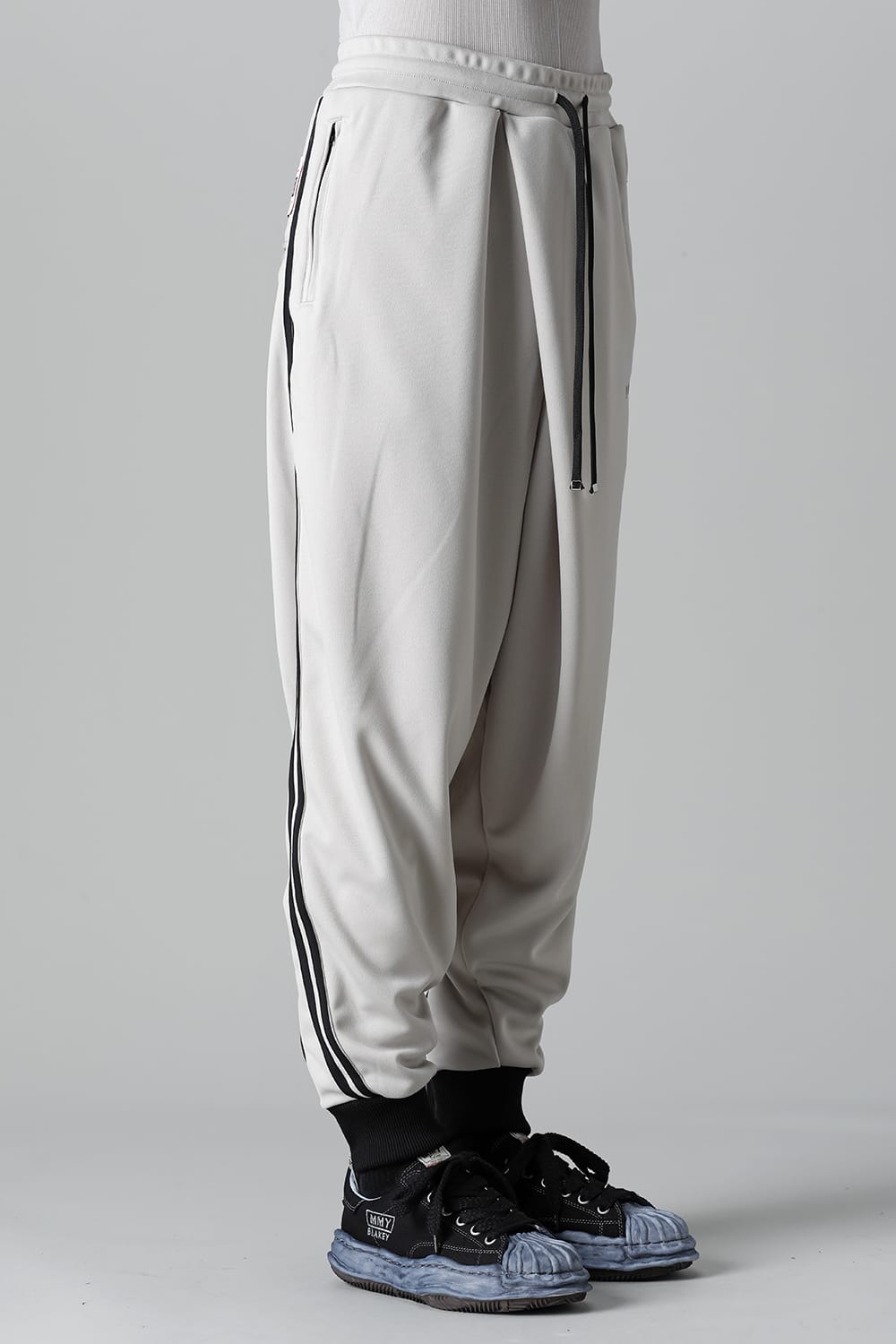 Twisted track pants