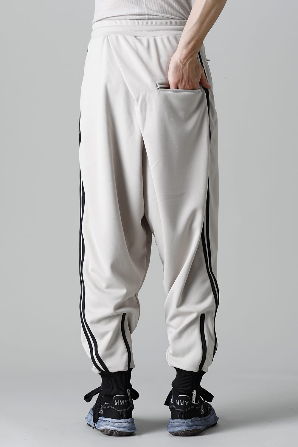 Twisted track pants