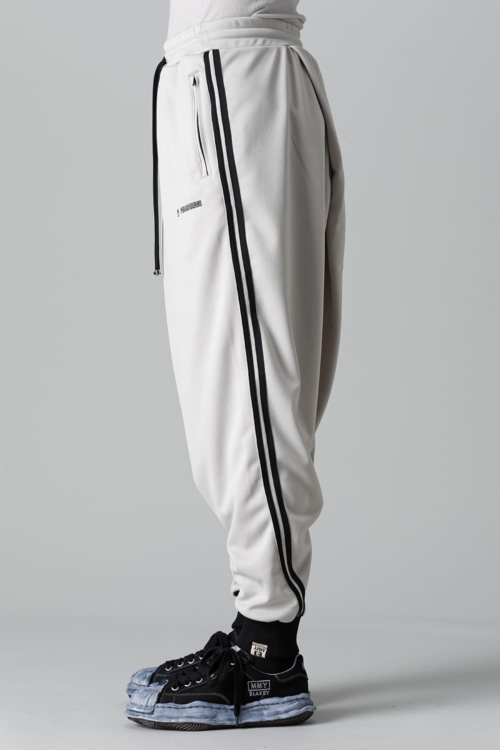 Twisted track pants