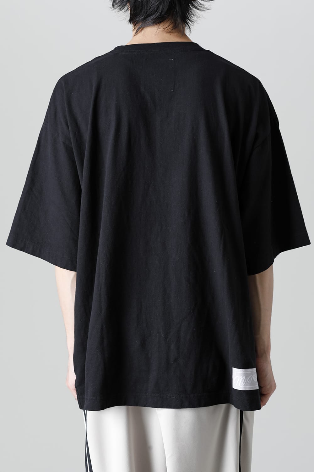 プリントTシャツ B