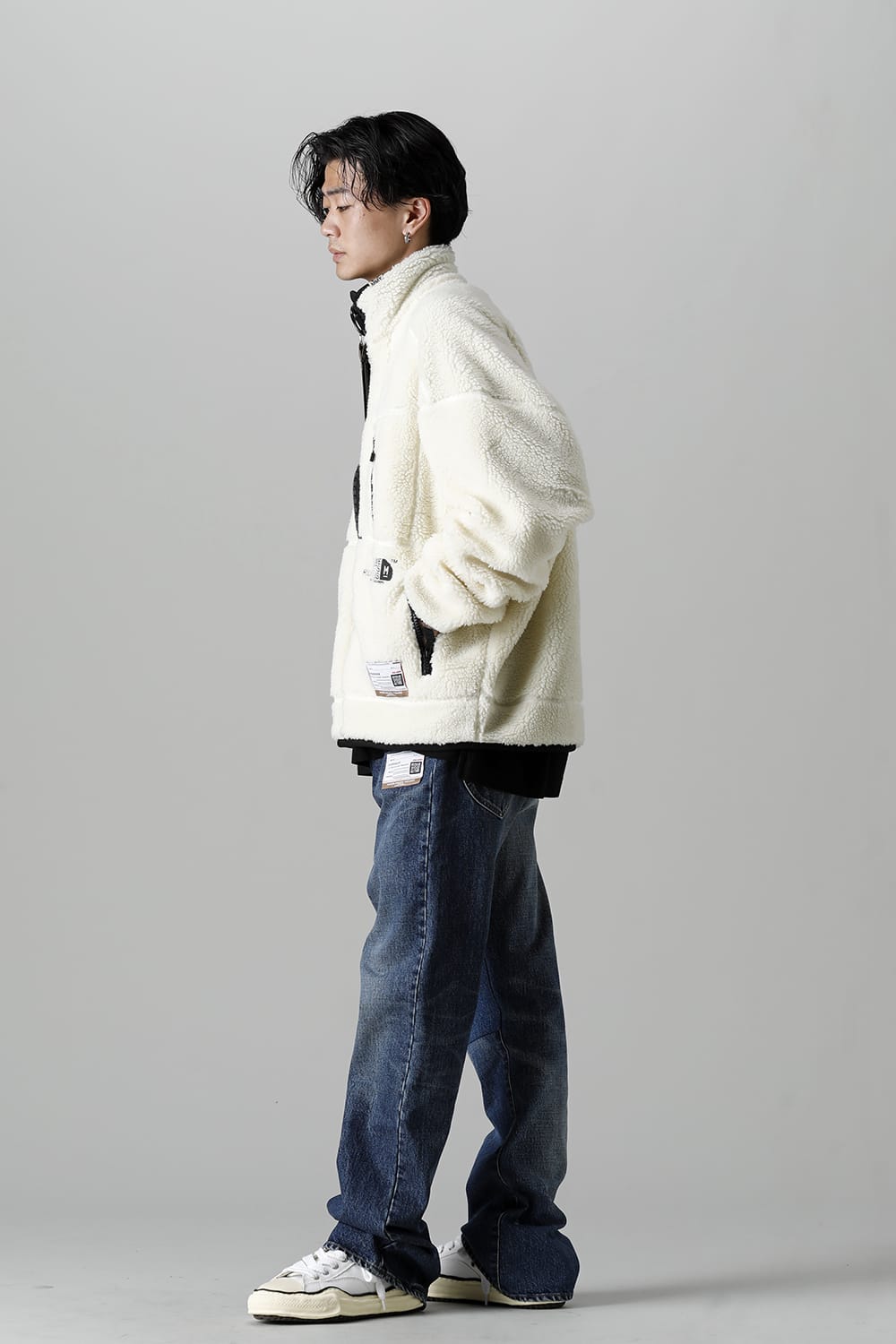 Wide Back Boa Blouson White