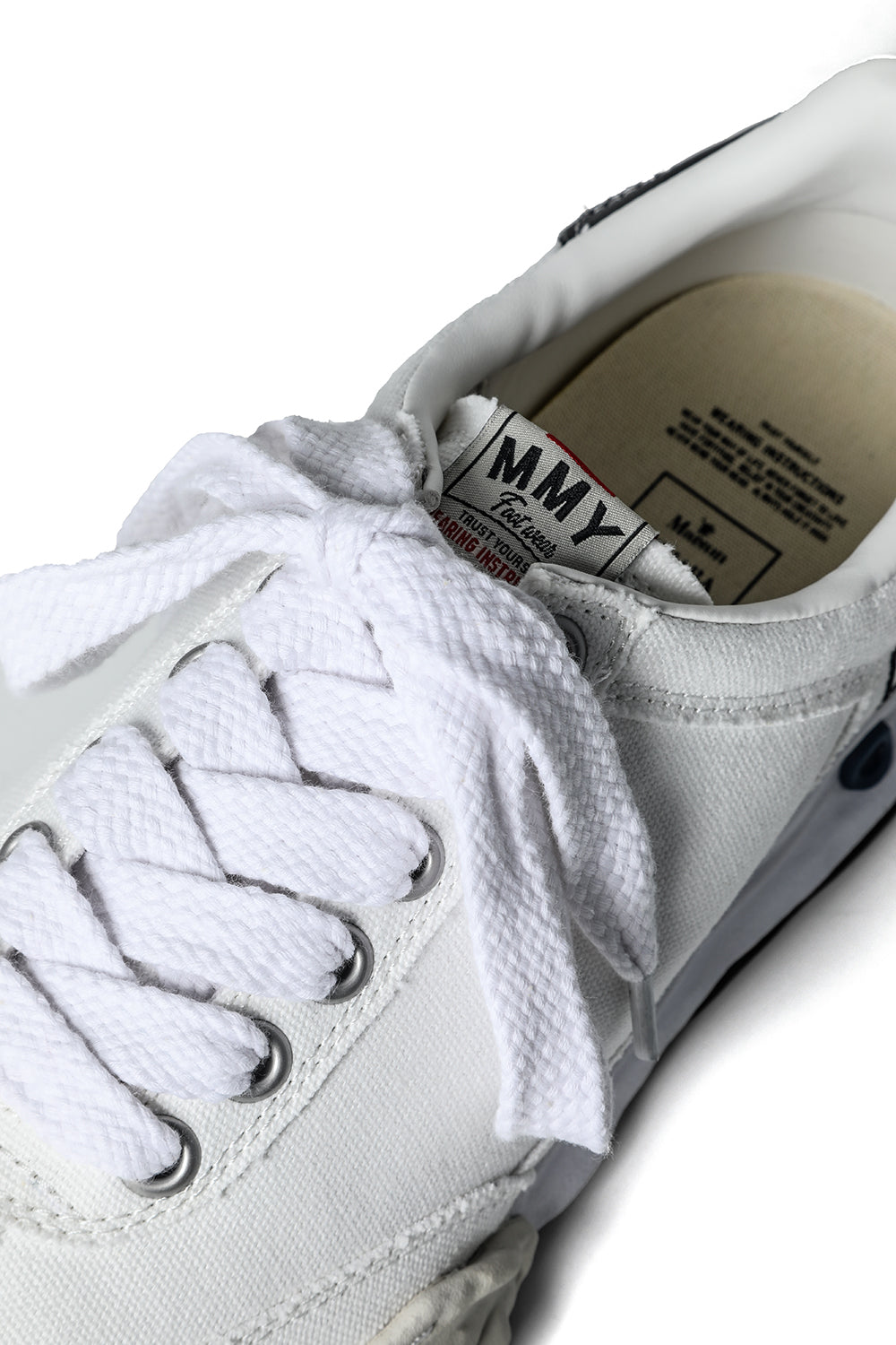 HERBIE Canvas Low-Cut Sneakers  White