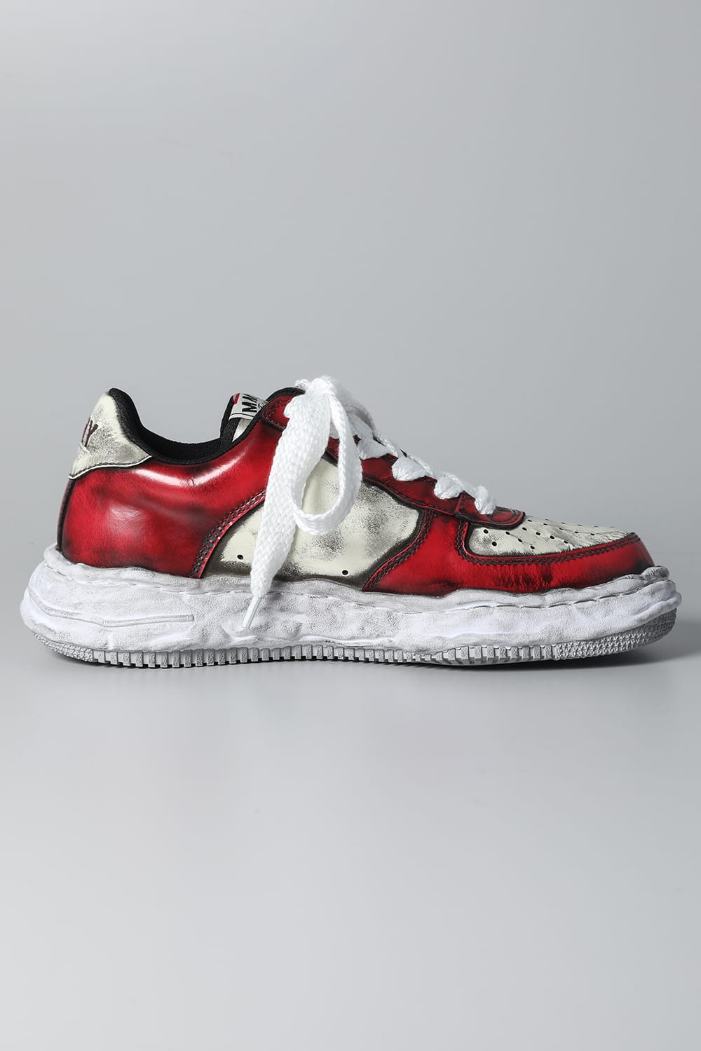 -WAYNE LOW- Brushed patent leather Sneakers  Red