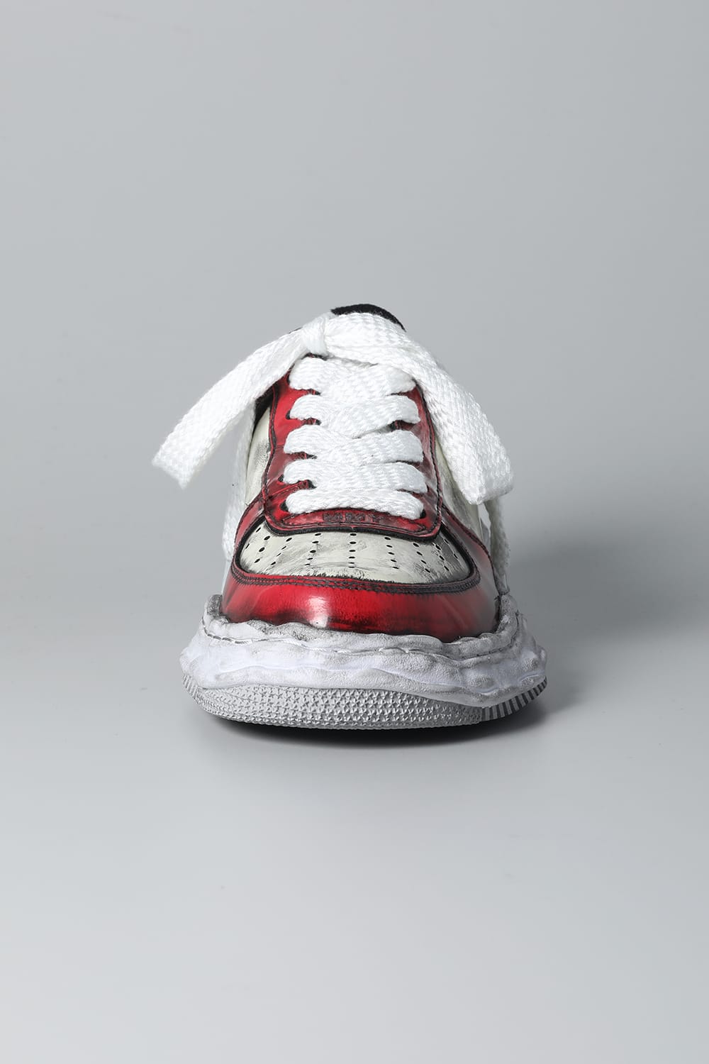 -WAYNE LOW- Brushed patent leather Sneakers  Red