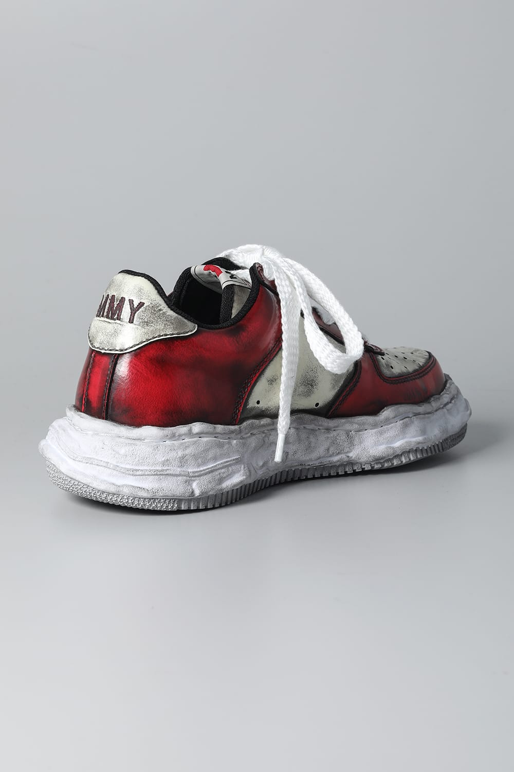 -WAYNE LOW- Brushed patent leather Sneakers  Red