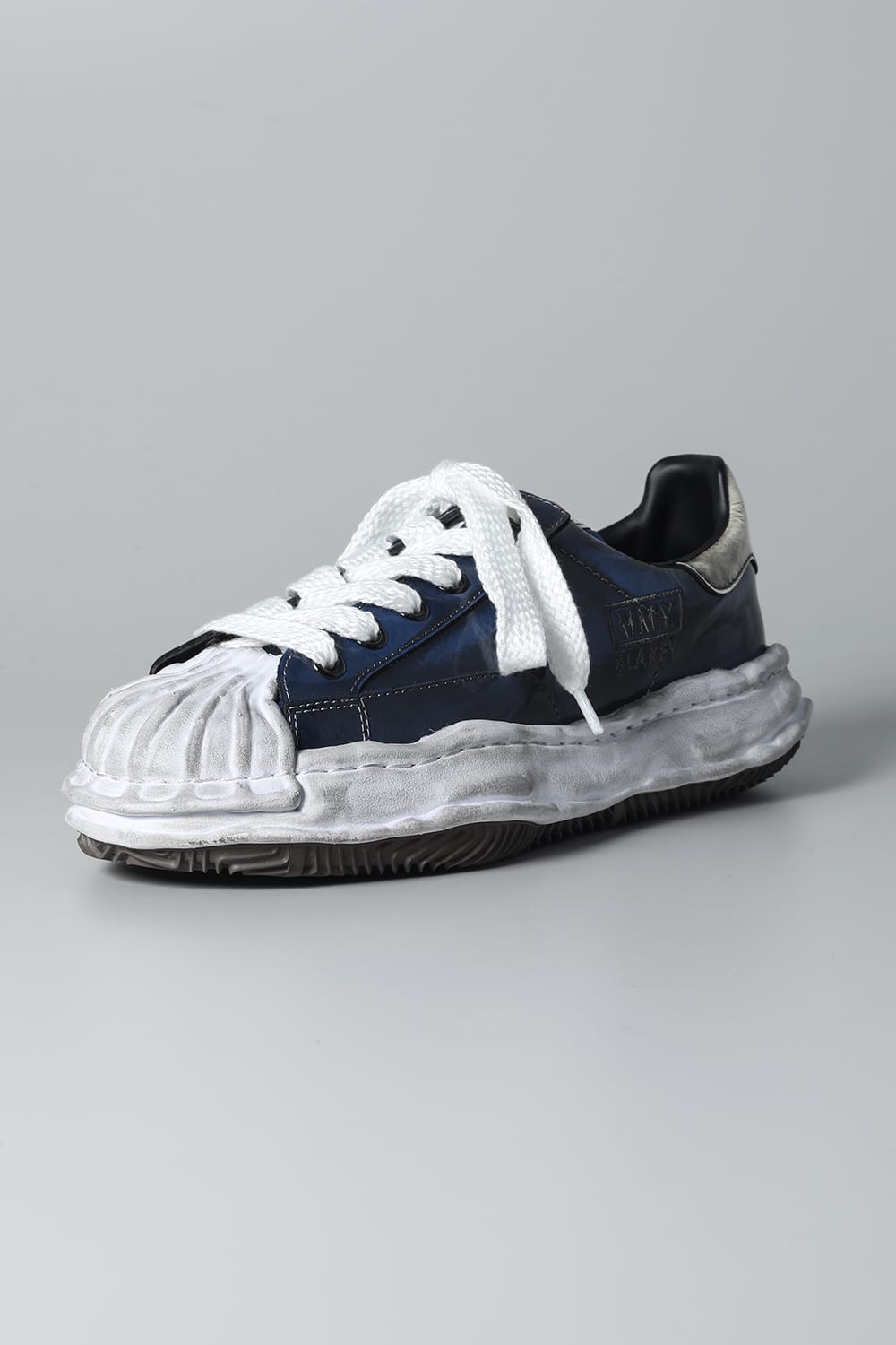 -BLAKEY Low- Brushed patent leather Low-top sneakers  Blue