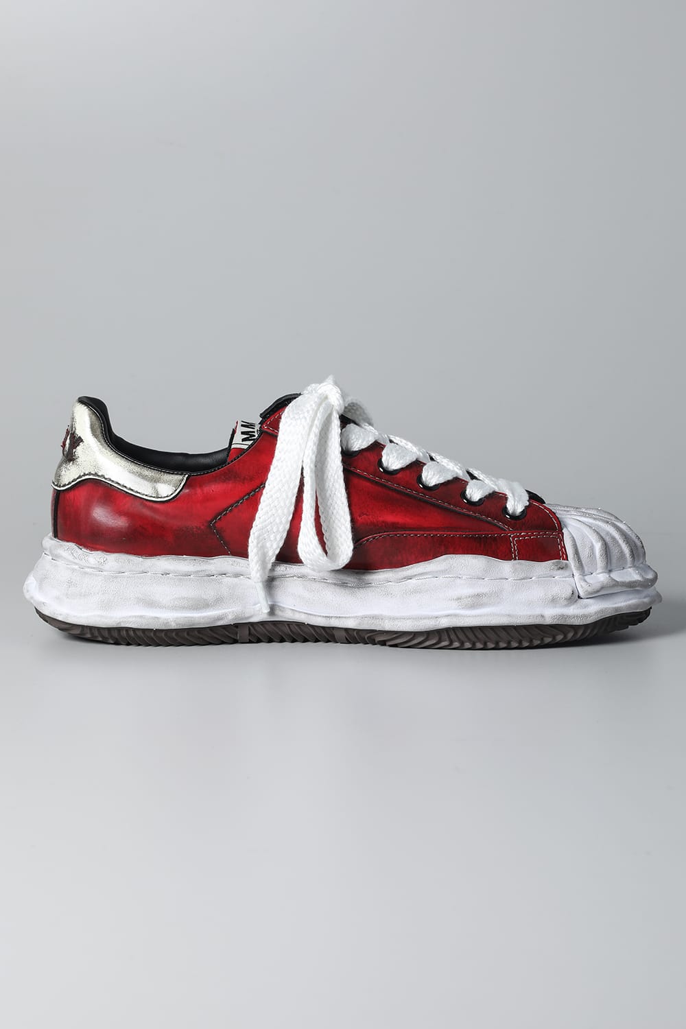-BLAKEY Low- Brushed patent leather Low-top sneakers  Red