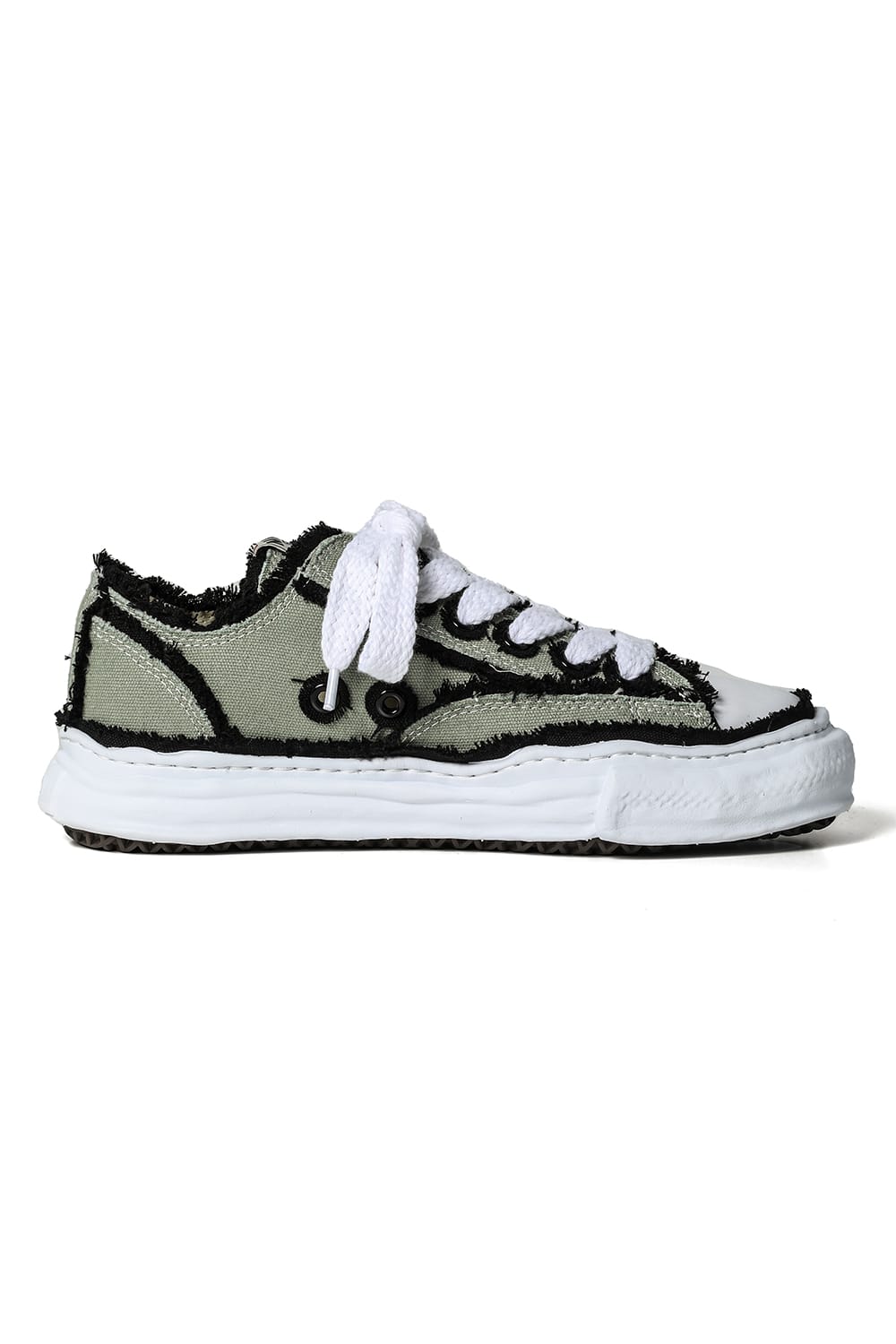 -PETERSON Low- Overhanging canvas Low-top sneakers Khaki