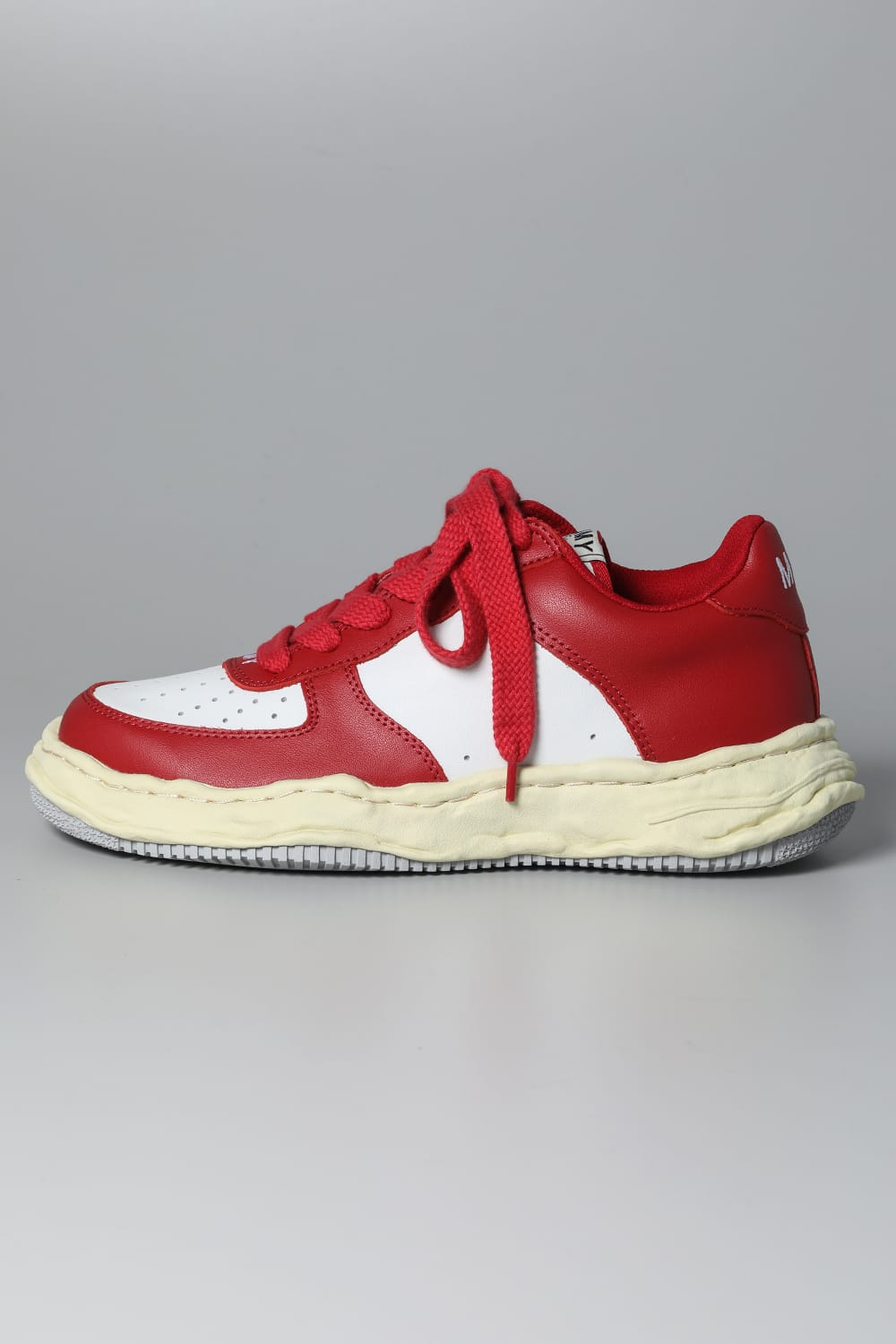 WAYNE Low leather Low-top sneakers  Vintage Like Sole Red / White