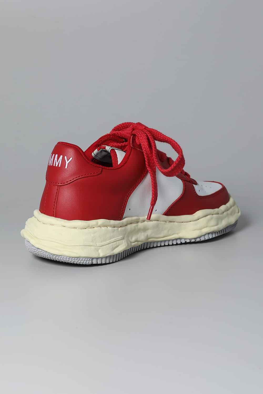 WAYNE Low leather Low-top sneakers  Vintage Like Sole Red / White