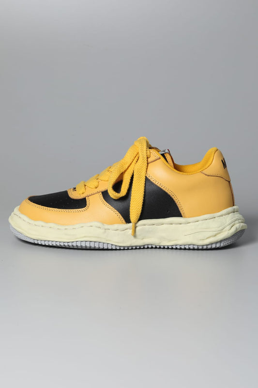 WAYNE Low leather Low-top sneakers  Vintage Like Sole Yellow / Black