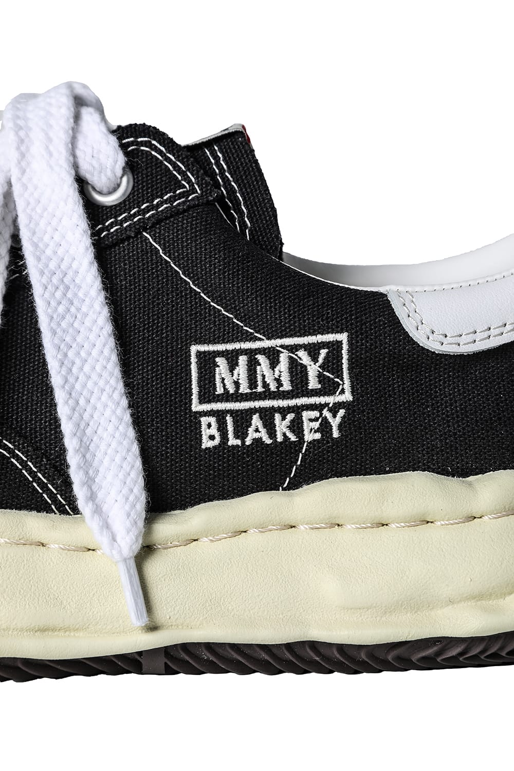 BLAKEY Canvas Low Top sneakers Vintage Like Sole Black