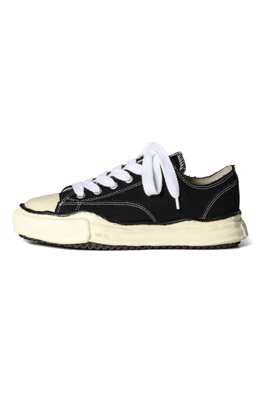 PETERSON canvas Low-cut sneakers  Vintage like sole Black