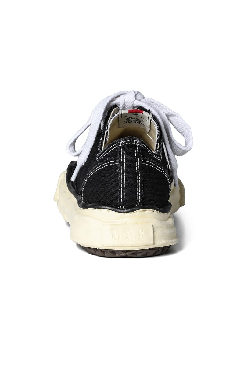 PETERSON canvas Low-cut sneakers  Vintage like sole Black