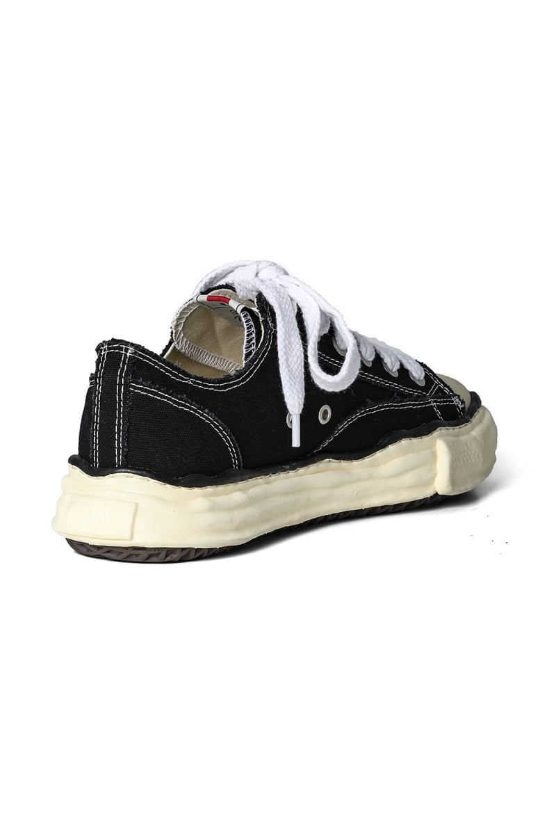 PETERSON canvas Low-cut sneakers  Vintage like sole Black