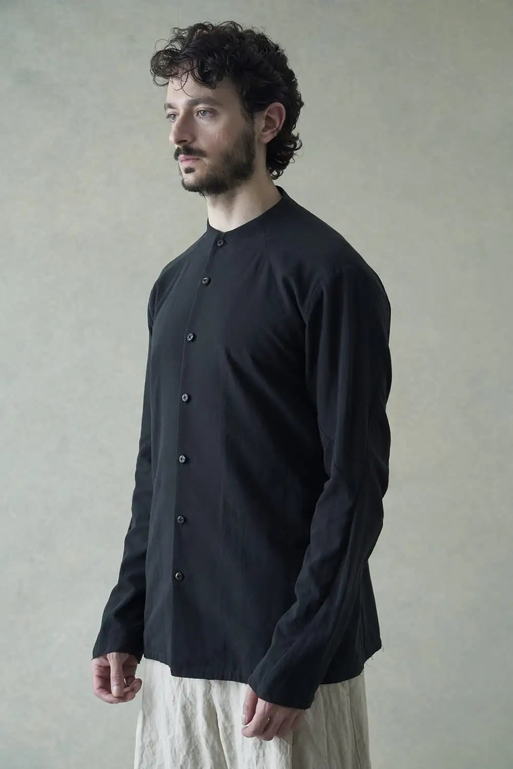 ノーカラーシャツ コットンリネン