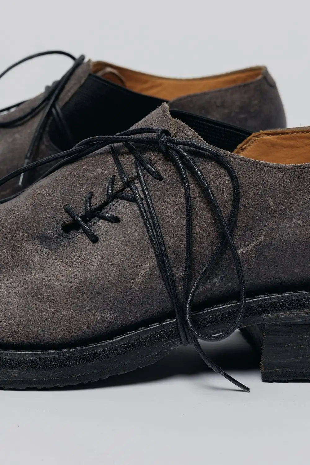 Diagonal Lace-up Derby Shoes  D.Gray