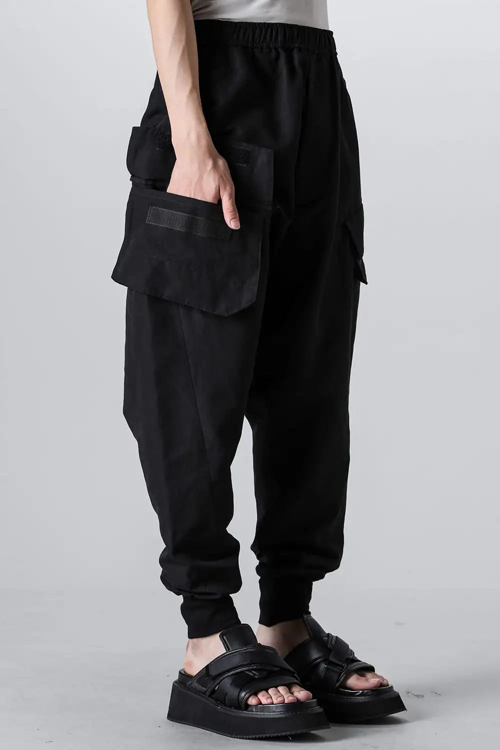 Cotton / Linen Poplin Cargo Crotch Pants