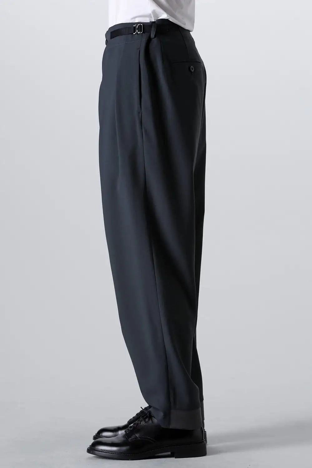 Two Tucks Tapered Trousers