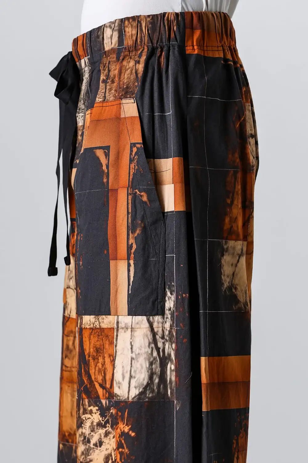 レギュラーストレートラフトラウザーズ