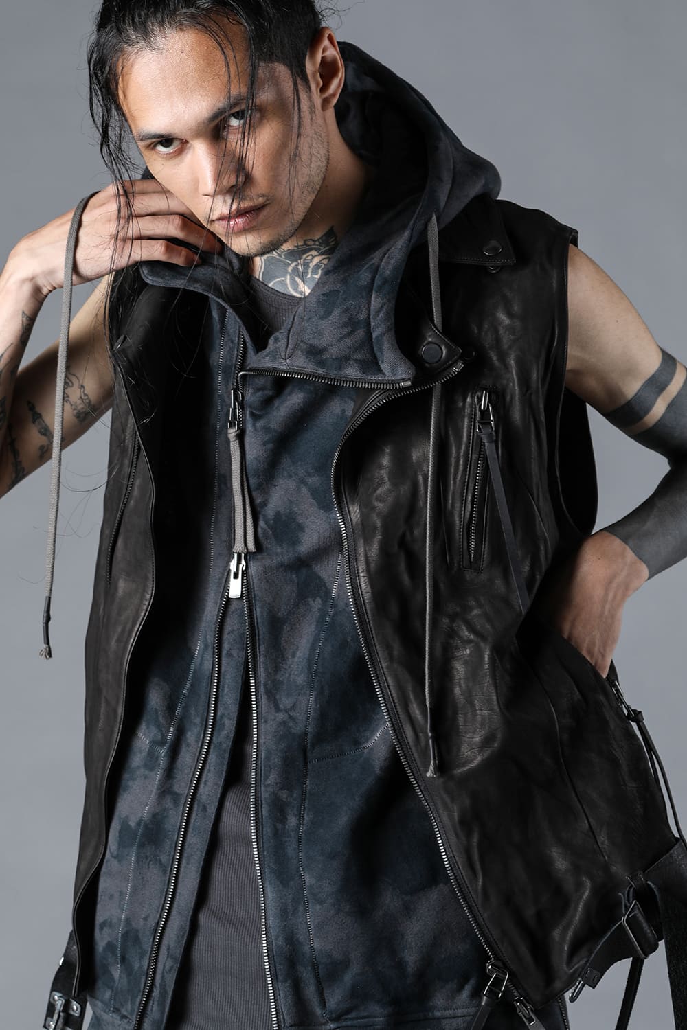 Untwisted Fleece-Line Coate Hooded Vest