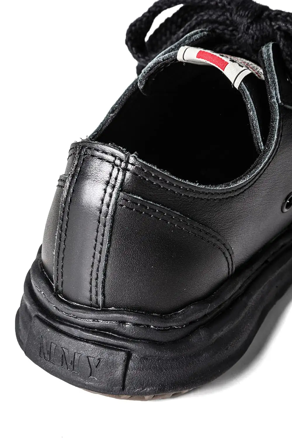 PETERSON Leather Low-Cut sneaker Black / Black