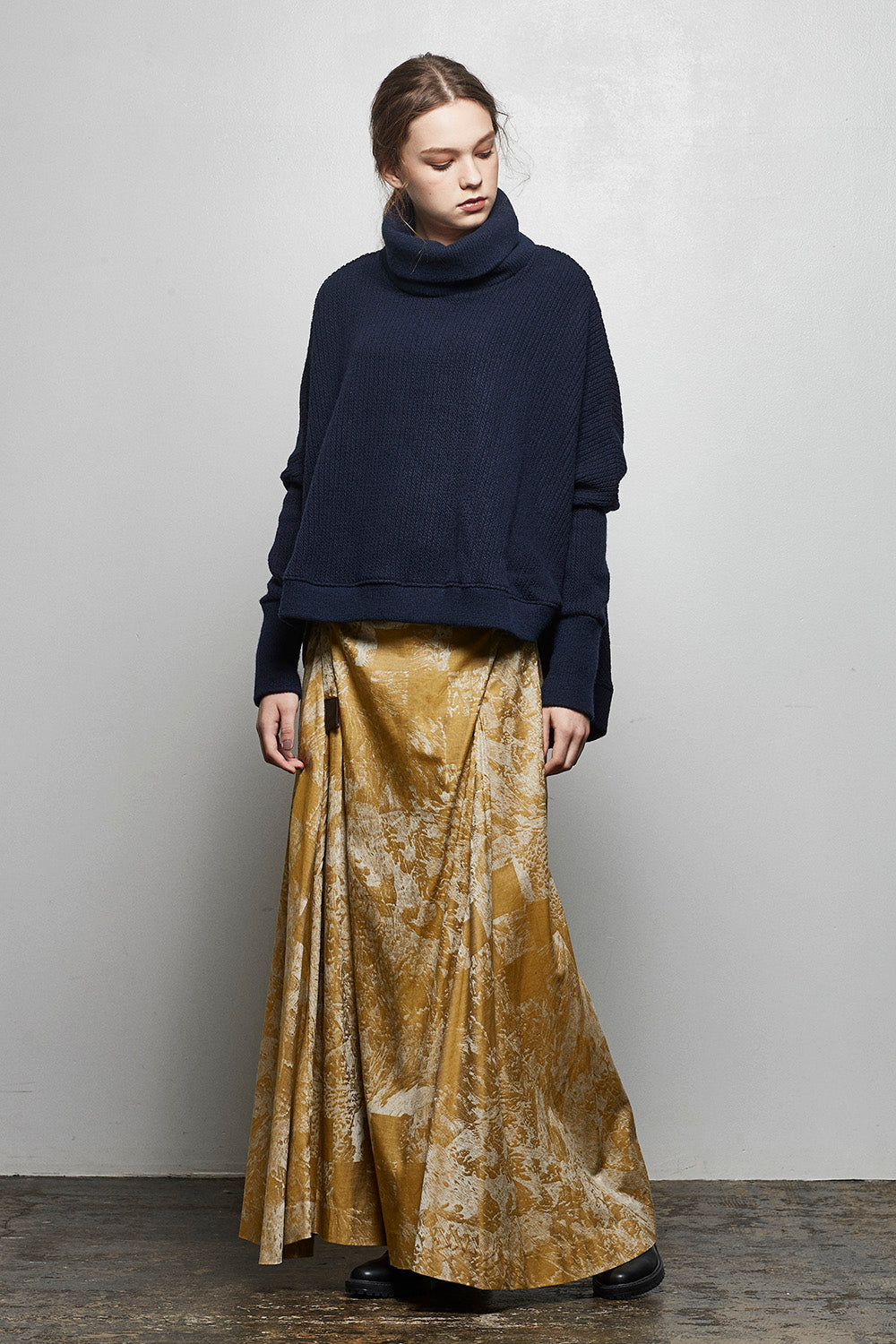 High Neck Top - AL-1652