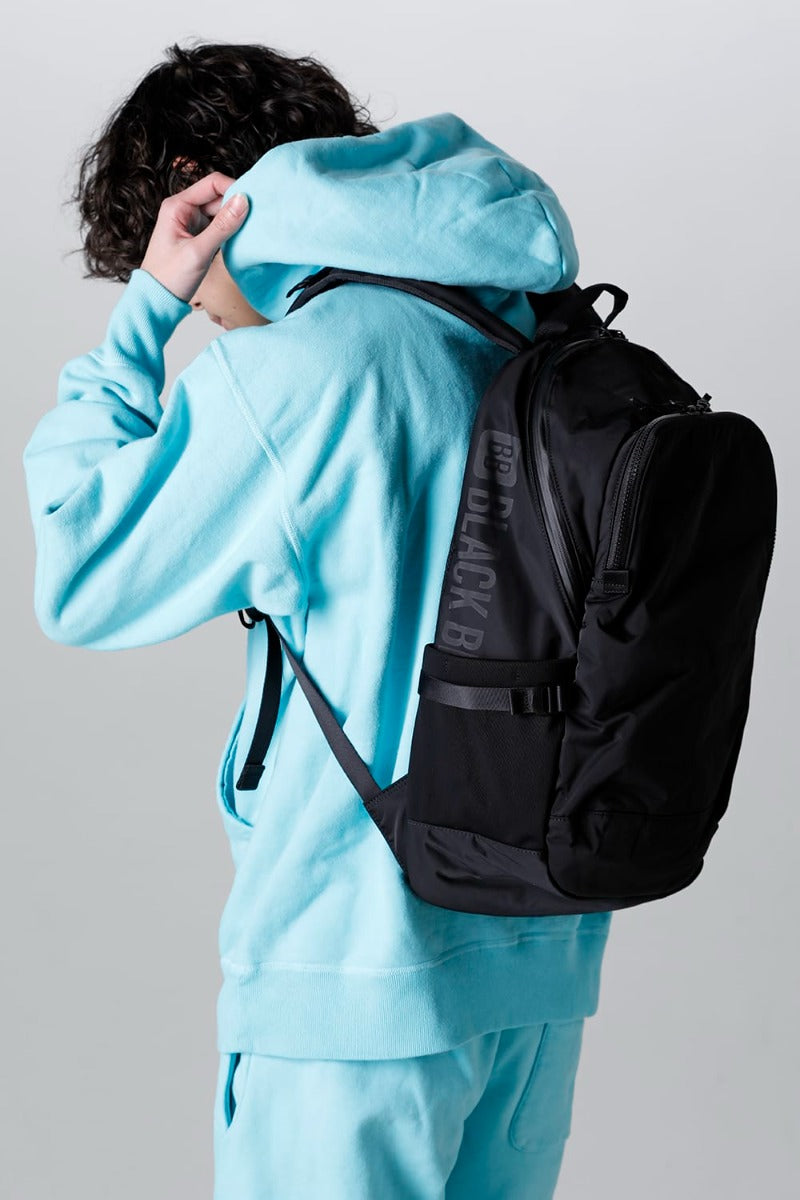 BACKPACK (M)