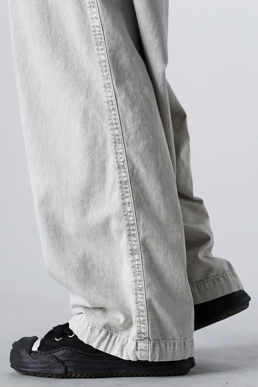 HANK Original sole Toe cap sneaker LOW canvas Black/Black