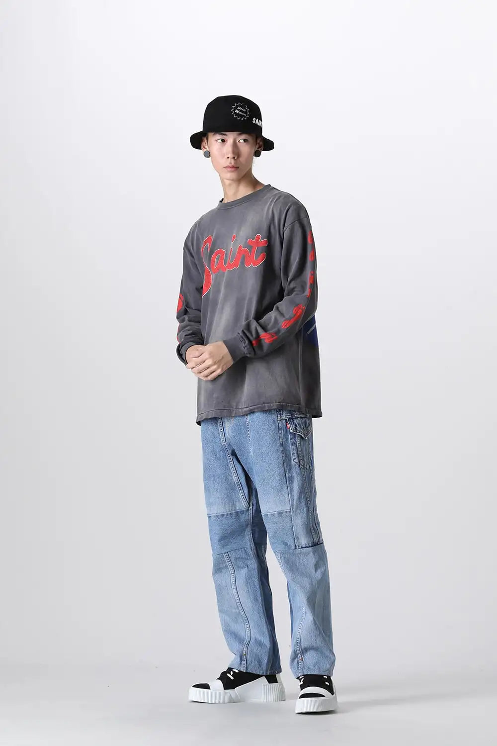 FOOT PRINT Long sleeve T-shirt