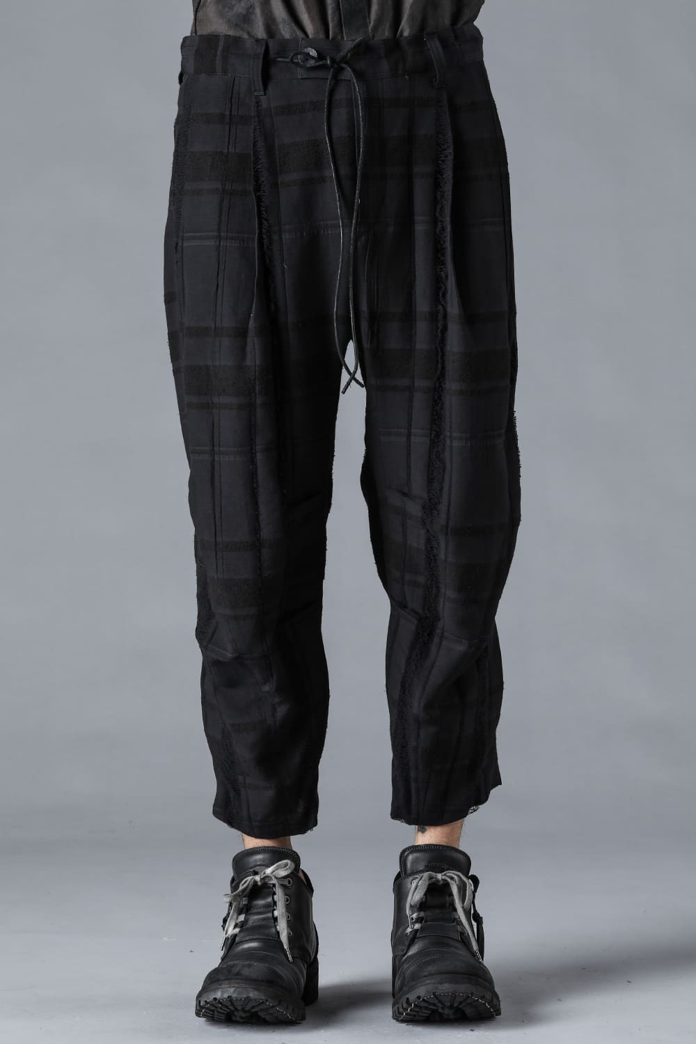 Check Jacquard Wide Cropped Pants