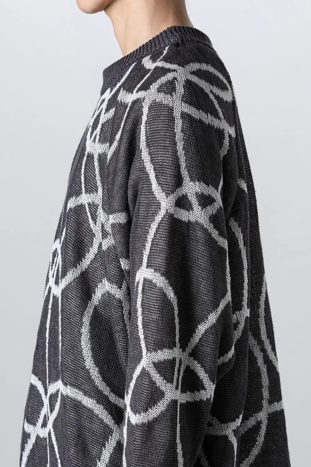 KNITTED CREW NECK Hemp yarn 7gg DK GREY